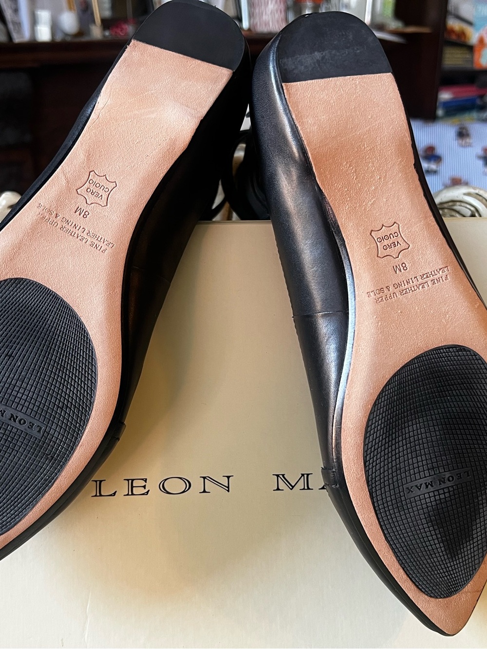 Leon Max Landon Black Leather Pointed-Ankle Strap Flats - Picture 5 of 9